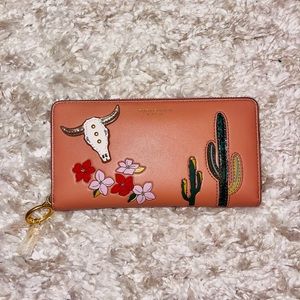 New Tory Burch Wallet